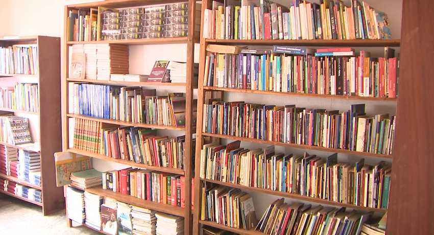 biblioteca.png
